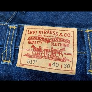 Levi’s 517 40x30 dst boot cut hem frayed Jean 1701